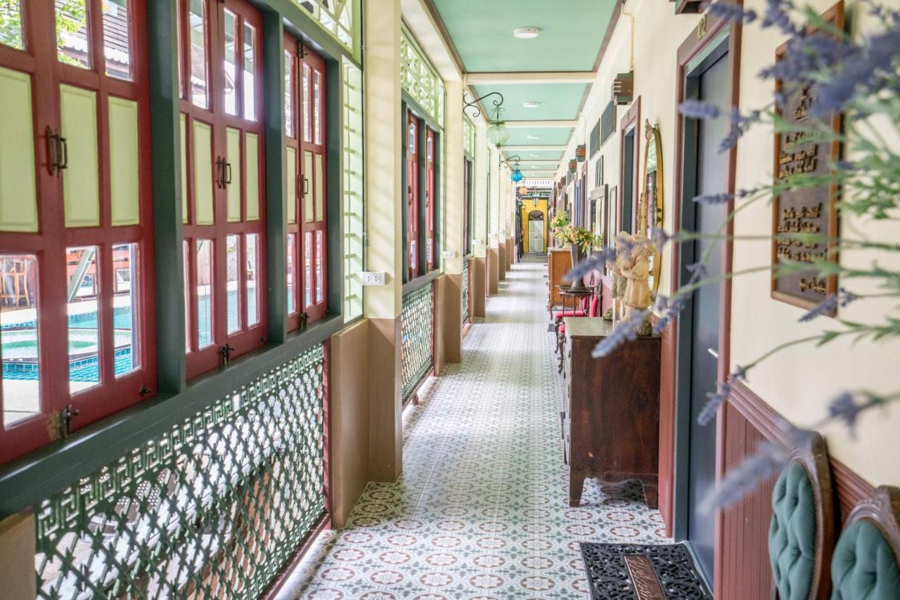 Hotel Ban Mai Vintage Pak Chong Exterior foto